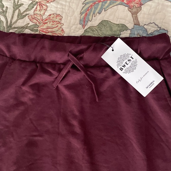 (3 for $24❣️) Plum Long Tie Waist Skirt w Pockets (NWT) - Picture 7 of 11